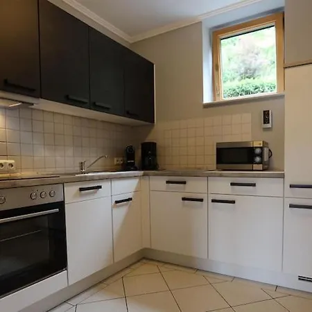 Vulkaneifel Garden Retreat, Cleaning Included Apartment Daun