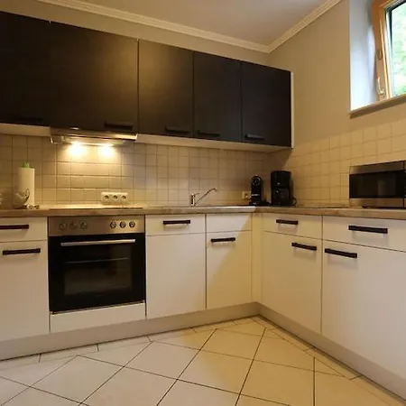 Vulkaneifel Garden Retreat, Cleaning Included Apartment *