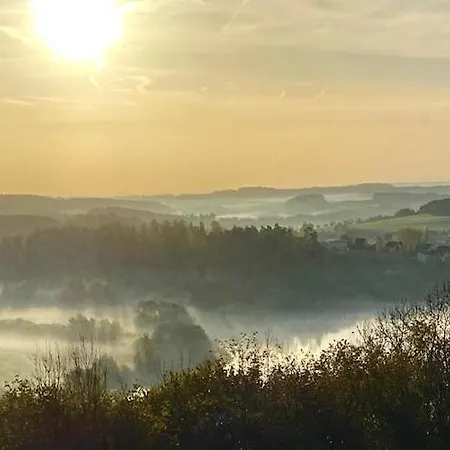 Vulkaneifel Garden Retreat, Cleaning Included Apartment