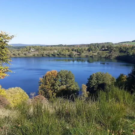 Apartment Vulkaneifel Garden Retreat, Cleaning Included Daun