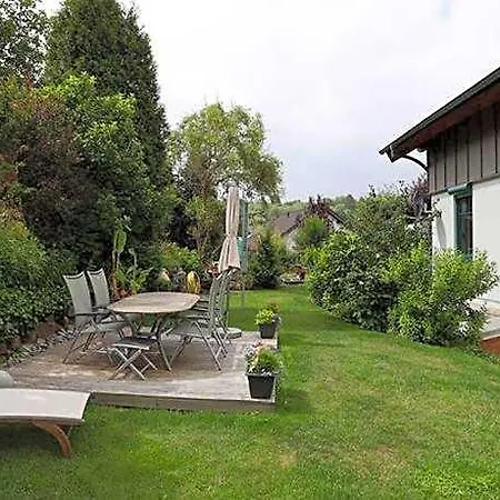 דירה Vulkaneifel Garden Retreat, Cleaning Included *