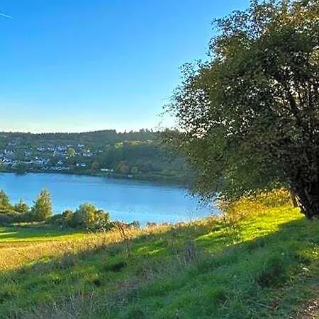דירה Vulkaneifel Garden Retreat, Cleaning Included דאון