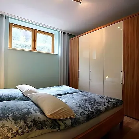 Vulkaneifel Garden Retreat, Cleaning Included * דאון