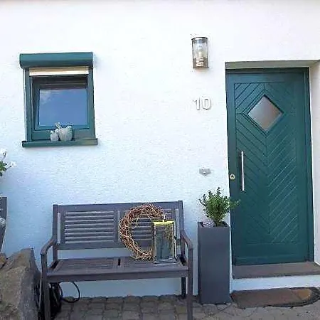 Vulkaneifel Garden Retreat, Cleaning Included * דאון