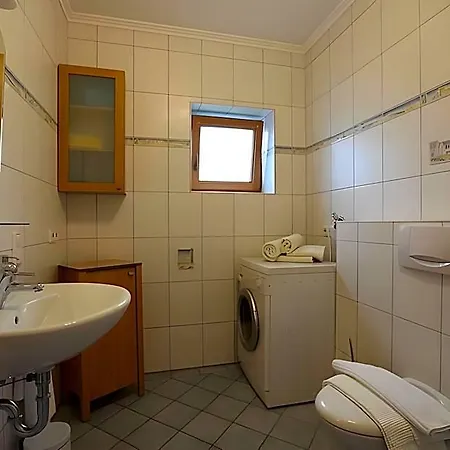 Vulkaneifel Garden Retreat, Cleaning Included דירה *