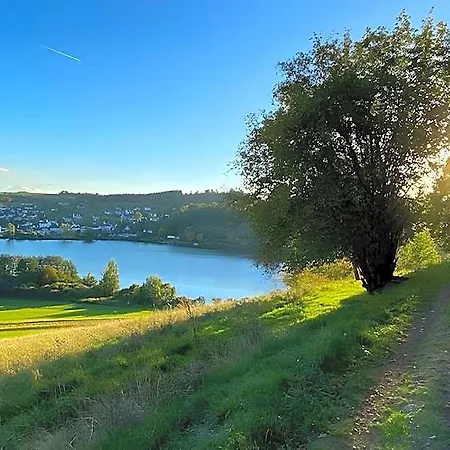 דירה Vulkaneifel Garden Retreat, Cleaning Included