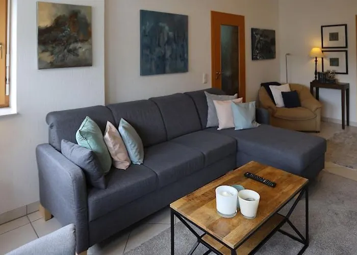 Vulkaneifel Garden Retreat, Cleaning Included Apartment