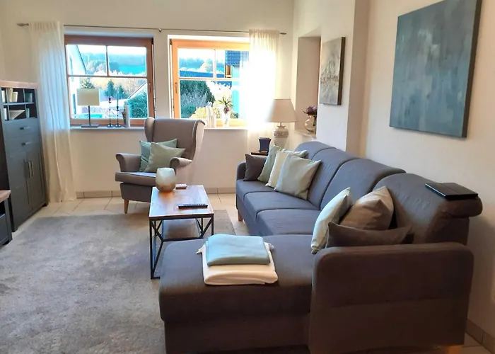 Vulkaneifel Garden Retreat, Cleaning Included Apartment