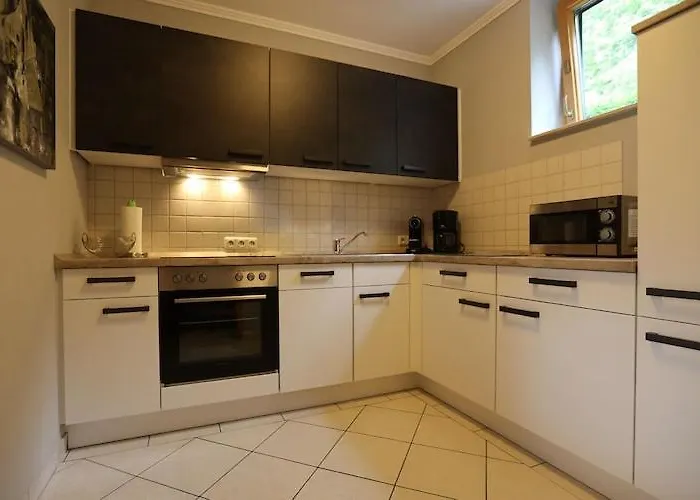 Vulkaneifel Garden Retreat, Cleaning Included Apartment *