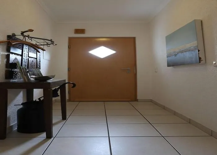 Vulkaneifel Garden Retreat, Cleaning Included Apartment Daun