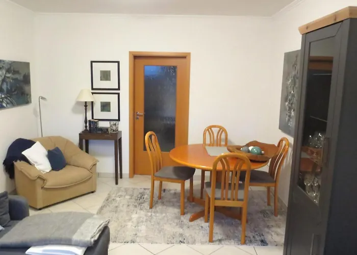 Vulkaneifel Garden Retreat, Cleaning Included *